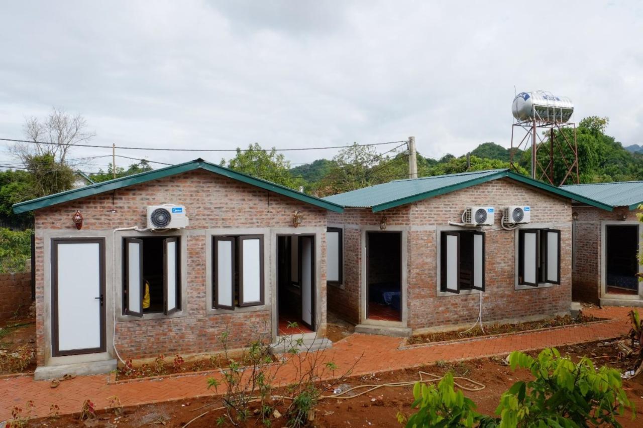 Datani Moc Chau Homestay Lang Mon Exteriör bild